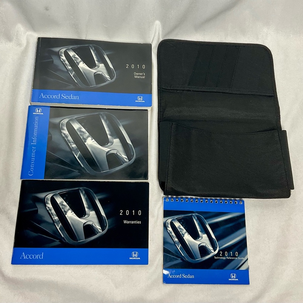2010 Honda Accord Owner’s Manual Case